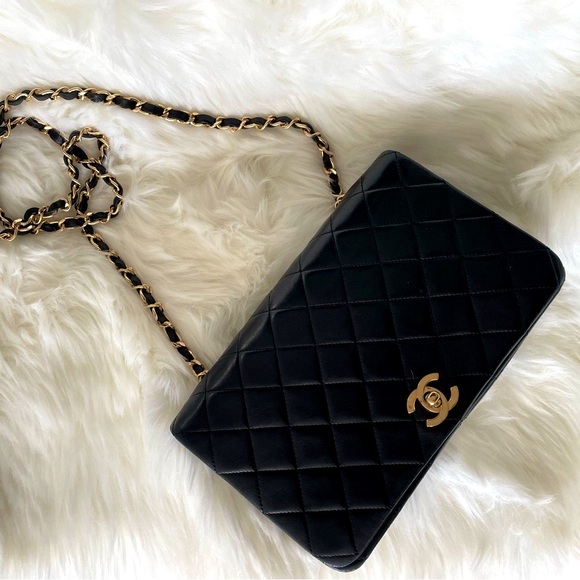 Chanel Crossbody - Picture 1 of 14